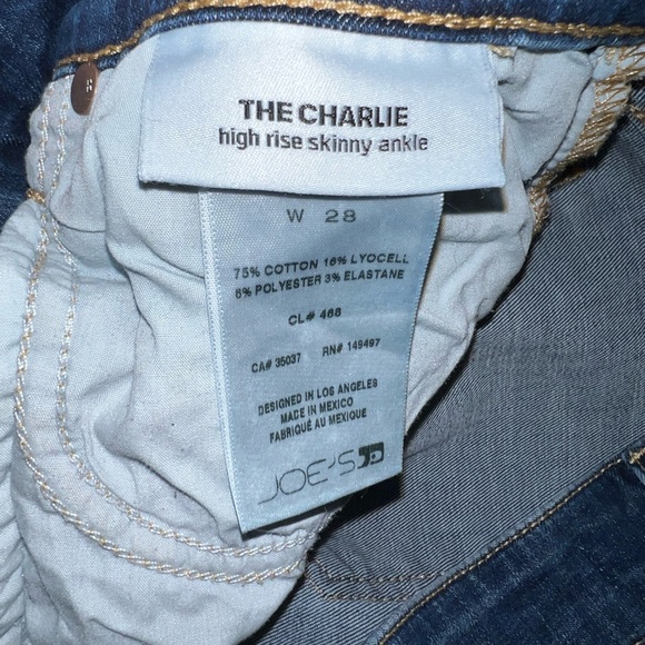 Joe’s size 28 high rise skinny ankle Jean - Picture 4 of 4
